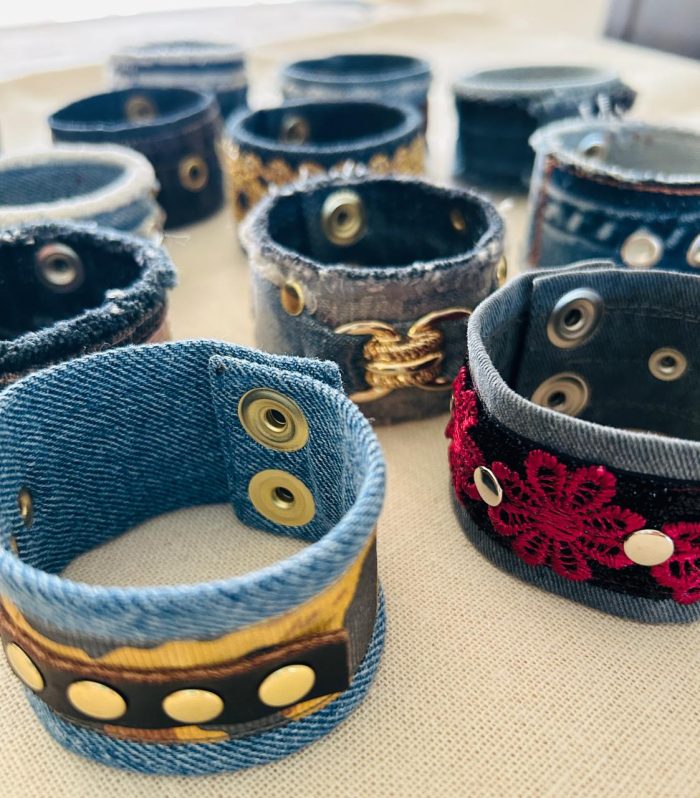 PULSERAS DE MEZCLILLA