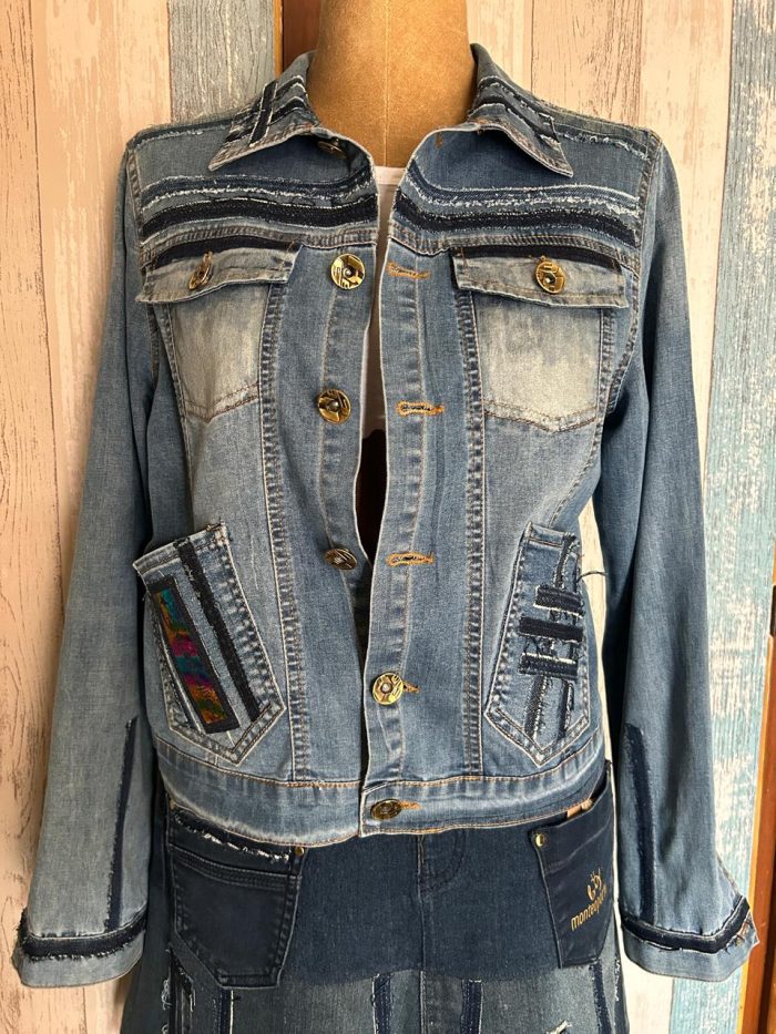 CHAQUETA CUSTOMIZADA M/LARGA BORDES T.M