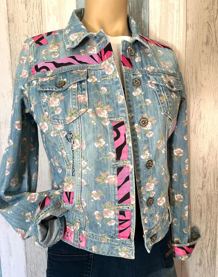 CHAQUETA CUSTOMIZADA M/LARGA FLORES T.S/M